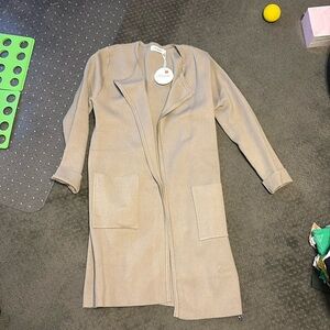 Amazon Viral Cardigan, size Large, NWT